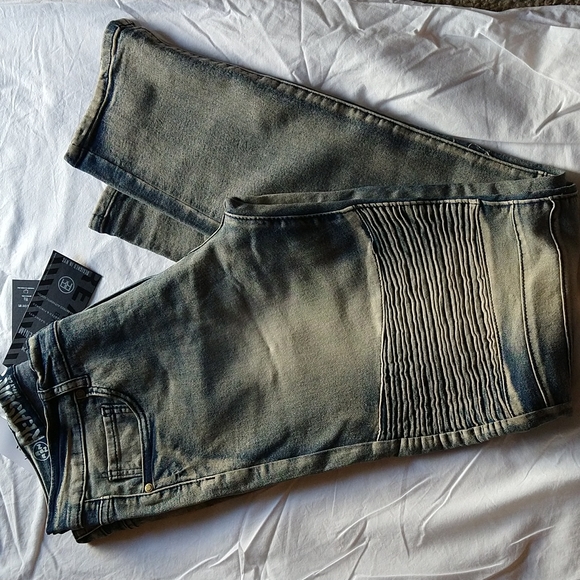 🔥 NEW Reason New York Stone Washed Flexable Denim Skinny Motorcycle Style Jeans - Picture 2 of 7